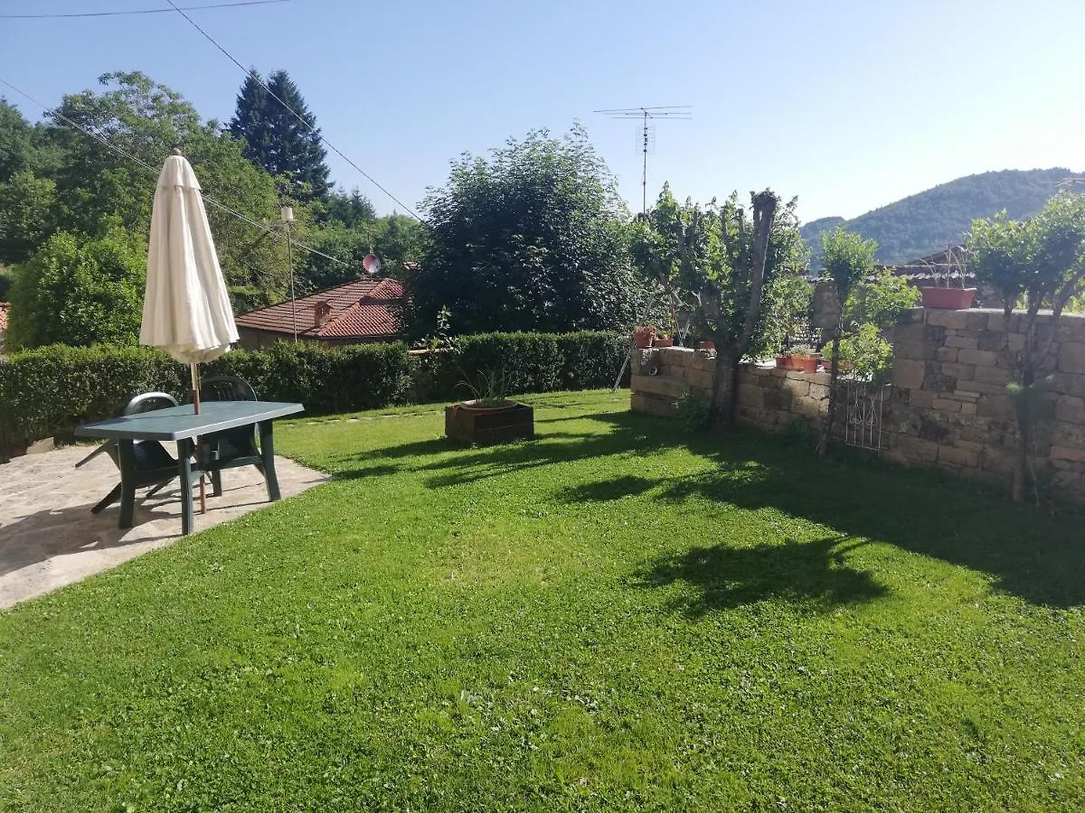 Сasa de vacaciones Pratomagno Apartment Cetica